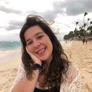 Meet your Posher, Julie-pierre